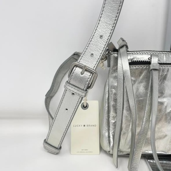 Lucky Brand Koda Crossbody Silver Metallic Topanga Leather Flashy Shiny Party - Picture 4 of 15
